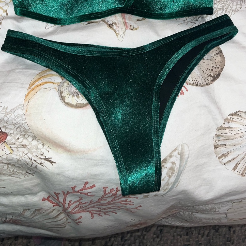 Hoaka Bikini Bottom emerald